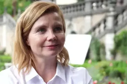 Annette Frier Schlaganfall