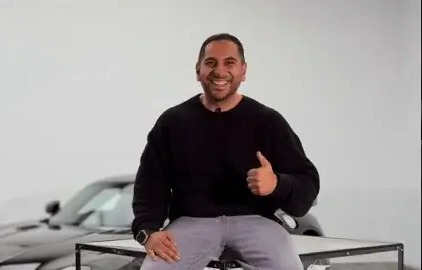 Omid Mouazzen Vermögen